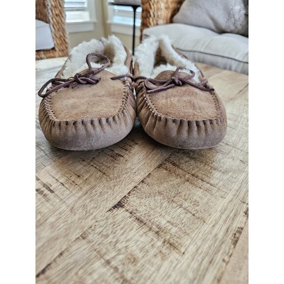 Ugg Dakota Moccasin Slippers Slip On Women's Size 9 Brown Leather - Picture 5 of 8